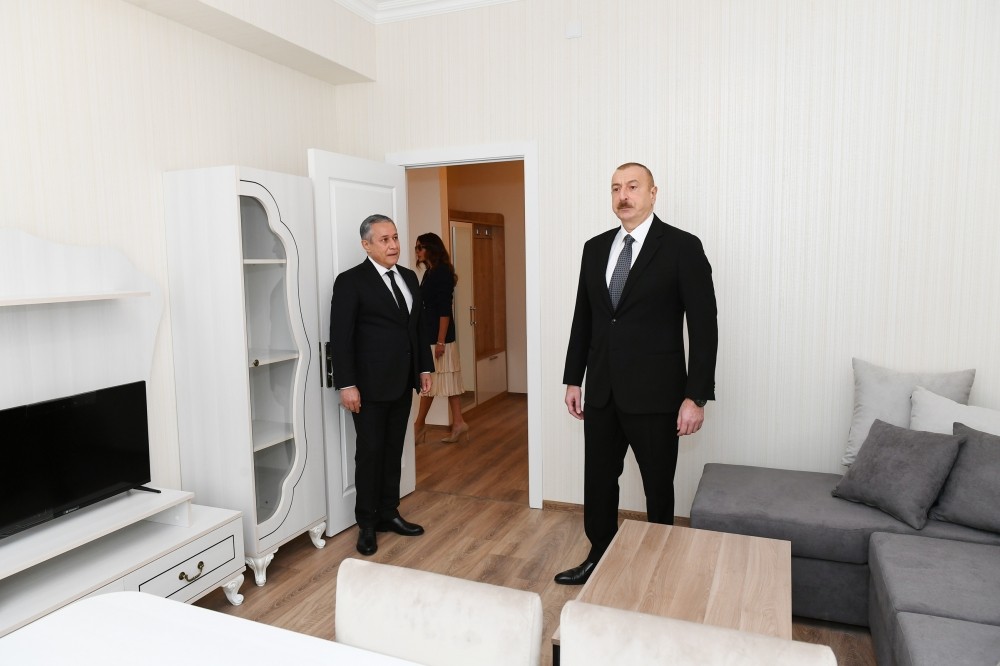Prezident və xanımı Hövsan yaşayış kompleksinin açılışını belə etdilər - FOTOLAR