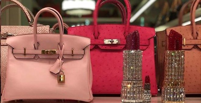 21 yaşlı milyarder karantində - FOTOLAR