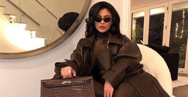 21 yaşlı milyarder karantində - FOTOLAR