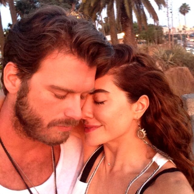 Kıvanç Tatlıtuğ xəstəxanaya yerləşdirildi 