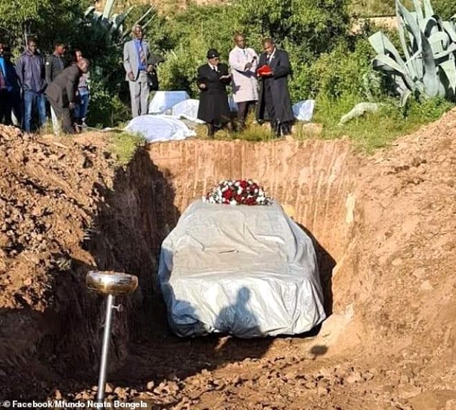 Cənubi Afrika lideri bu cür dəfn edildi