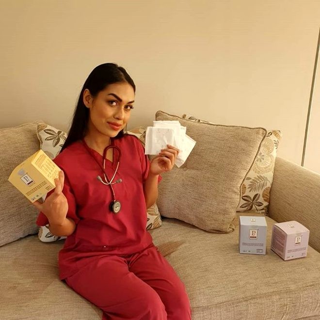 Gözəllik kraliçası koronavirusa görə peşəsinə geri dönür - FOTOLAR