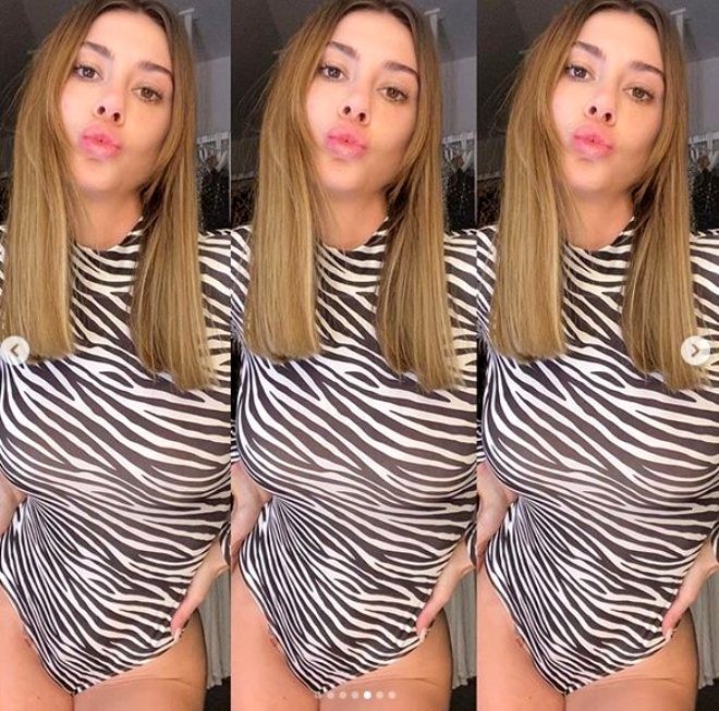 Sosial şəbəkə fenomenini gündəmə gətirən FOTOLAR
