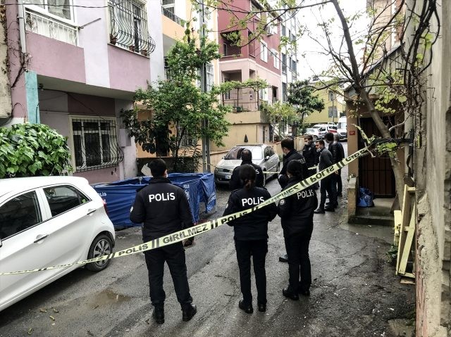 70 yaşlı kişi arvadını qətlə yetirib İNTİHAR ETDİ
