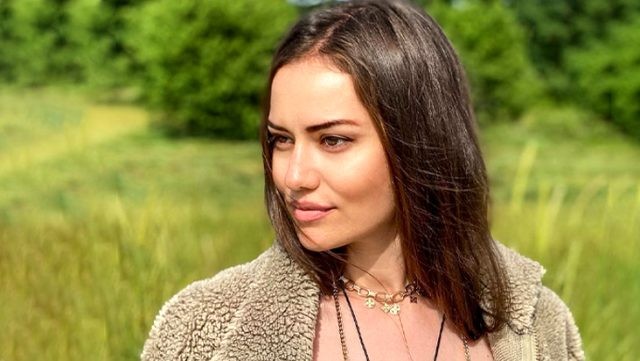 Məşhur aktrisanın bu fotoları gündəm oldu - FOTOLAR