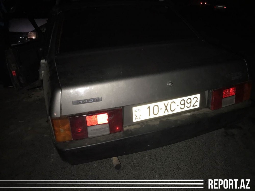 Bakıda avtomobil idarəetmədən çıxdı - 3 nəfər xəsarət aldı - FOTO