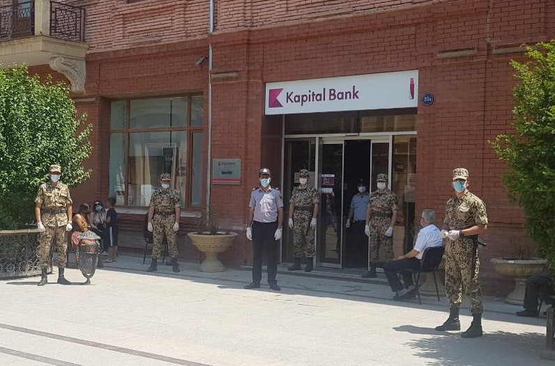 Kapital Bank onlayn xidmətlərdən istifadəni tövsiyə edir - FOTOLAR
