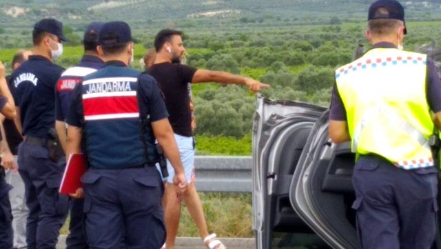 Məşhur müğənni ailəsi ilə birlikdə qəzaya düşdü 