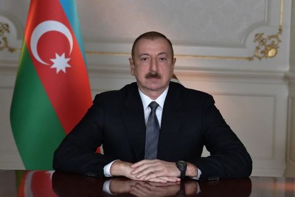 İlham Əliyev Cibuti Prezidentinə təbrik göndərdi 