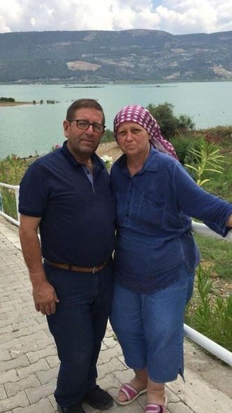 60 yaşlı kişi həyat yoldaşının məzarının üstündə intihar etdi - FOTO