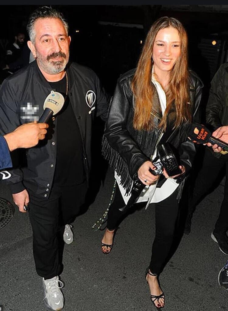Cem Yılmaz və Serenay Sarıkaya evlənir? - FOTO