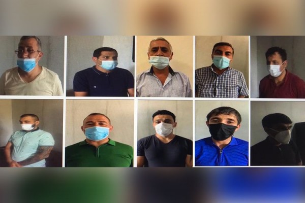 Bakıda kriminal avtoritetin dəfnində iştirak edənlər cərimələndi 