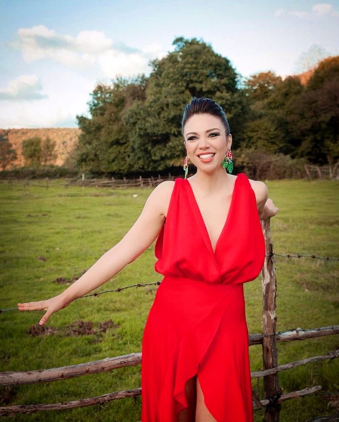 Məşhur aktrisanı görənlər tanımadı: 110 kilodan... (FOTO)