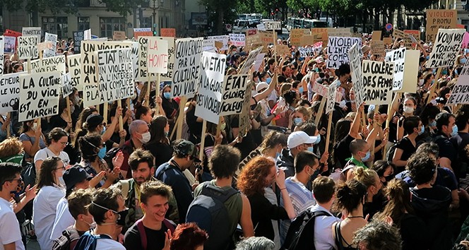 "Təcavüzçünü nazir kimi qəbul etmirik" - Paytaxtda etirazlar davam edir - FOTO