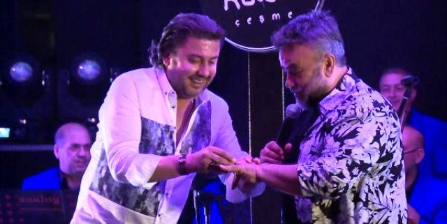 Fanatından 10 min dollarlıq hədiyyə üzük - FOTO