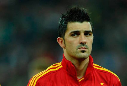 Məşhur futbolçu klub işçisinə təcavüz etdi
