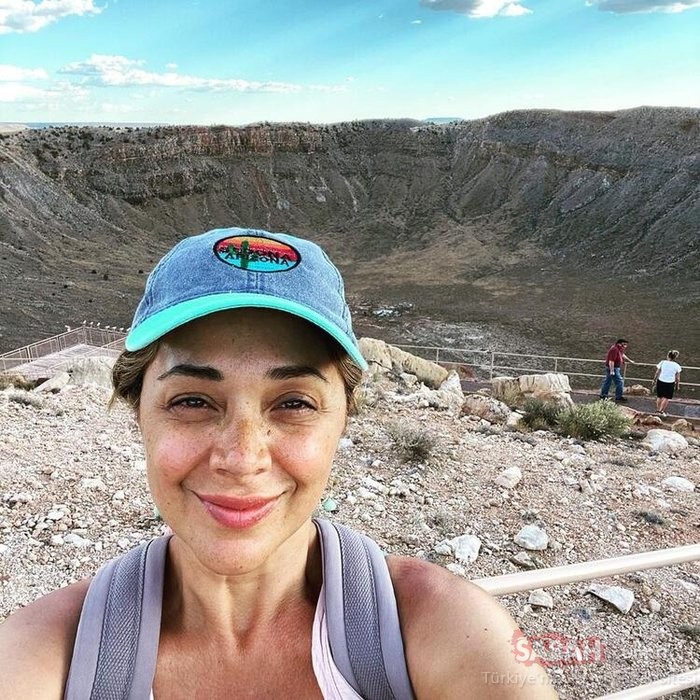 Amerikaya köçən aktrisa adından imtina etdi 