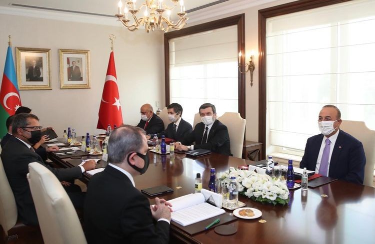 XİN başçıları arasında geniş tərkibli görüş keçirildi - YENİLƏNİB