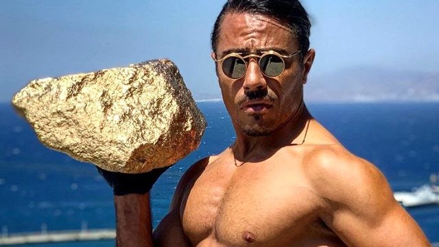 Daş 2 milyon dollara satışa çıxarıldı - FOTOLAR