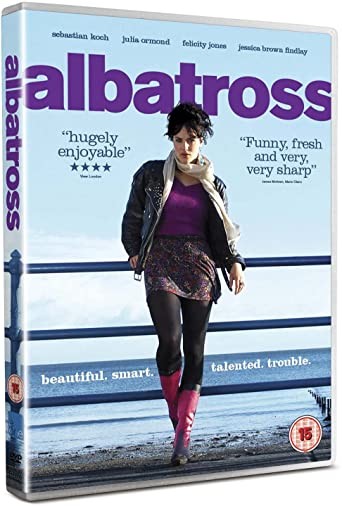 Parkda istirahət edən məşhur aktrisanı heç kim tanımadı - FOTOLAR