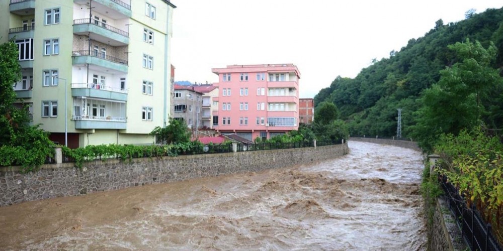 Türkiyədə sel: Ölən və yaralılar var - FOTOLAR