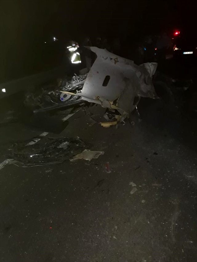 Türkiyədə ağır qəza: 6 ölü, 2 yaralı - FOTO