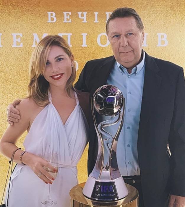 Bakı klubunun sabiq baş məşqçisi 71 yaşında ata oldu