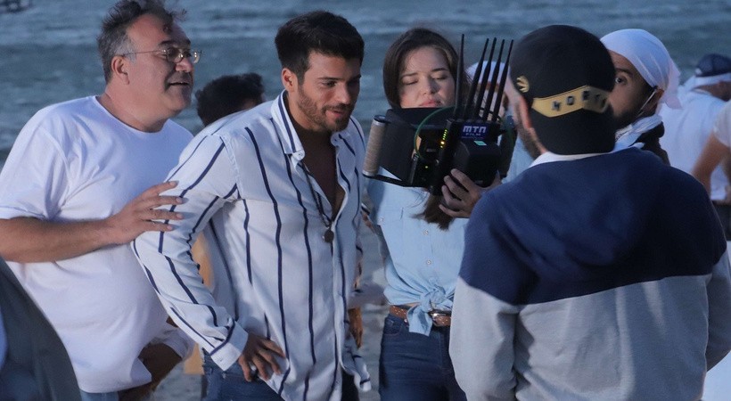 İki günə 100 köynək dəyişməklə rekord qırdı - FOTOLAR