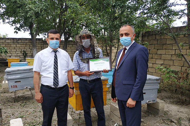 “Rabitəbank” həssas əhali qruplarına təmənnasız dəstək olmağa davam edir 