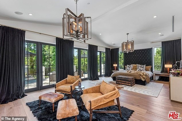 Məşhur cütlüyün 7 milyonluq malikanəsi - FOTOLAR