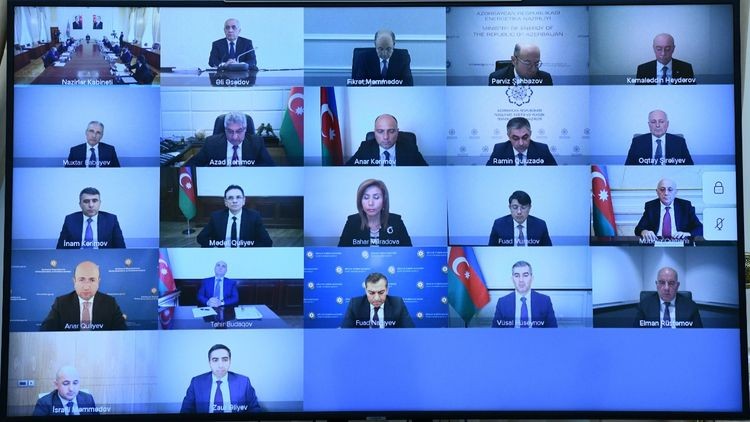 Əli Əsədov iclas keçirdi - FOTO
