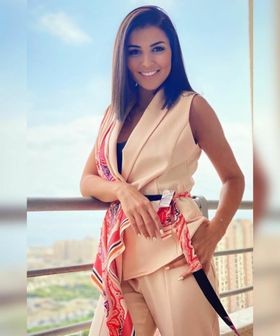 Murad Dadaşov məşhur aktrisanı “Xəzər”ə gətirdi - VİDEO