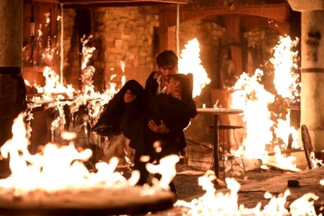 Bu serial yanğın səhnəsi ilə gündəm oldu - FOTO