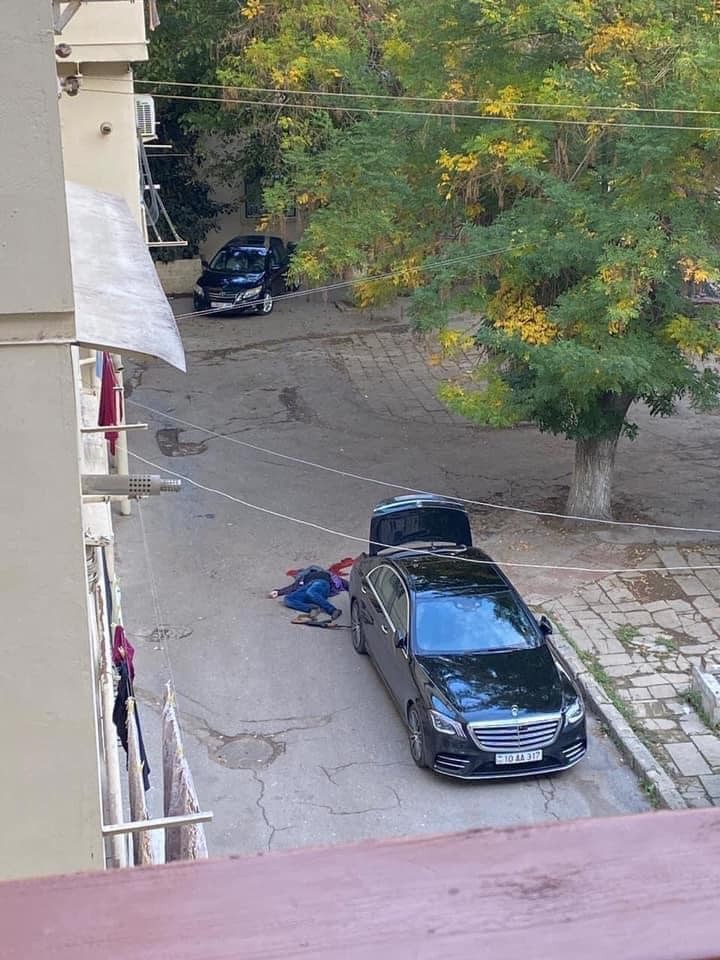 Bakıda özünü güllələyən şəxsin videosu yayıldı (YENİLƏNİB)