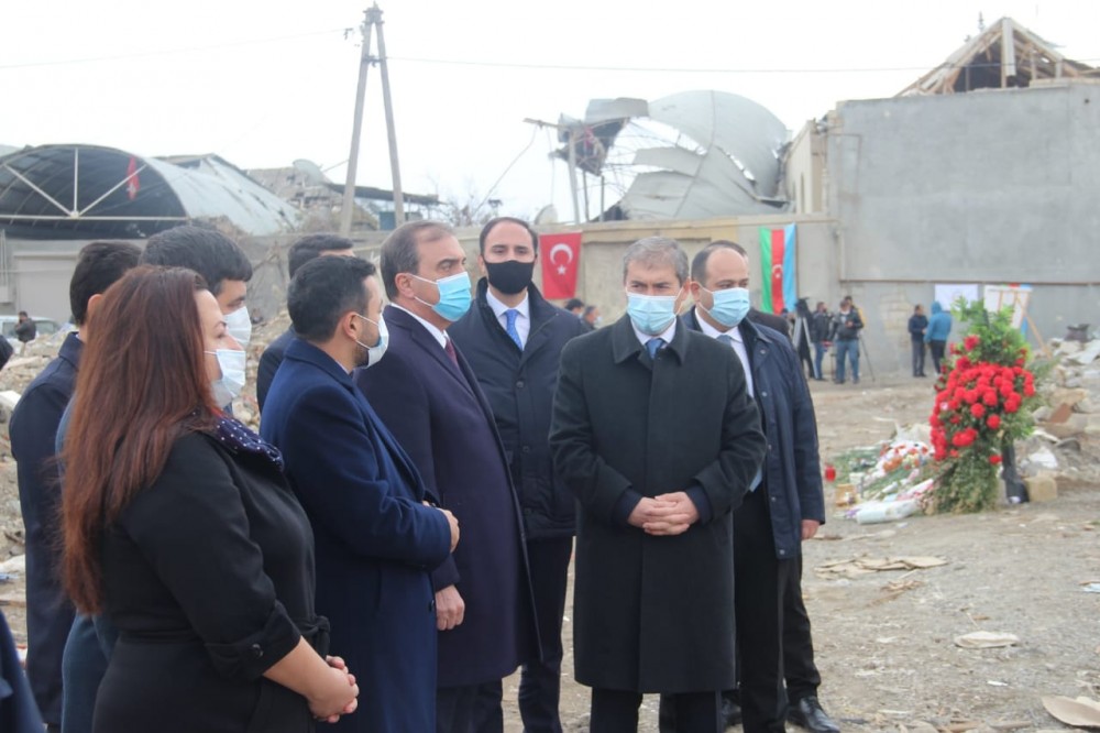 Taha Ayhan heyəti ilə birlikdə Azərbaycana səfər edib - FOTOLAR