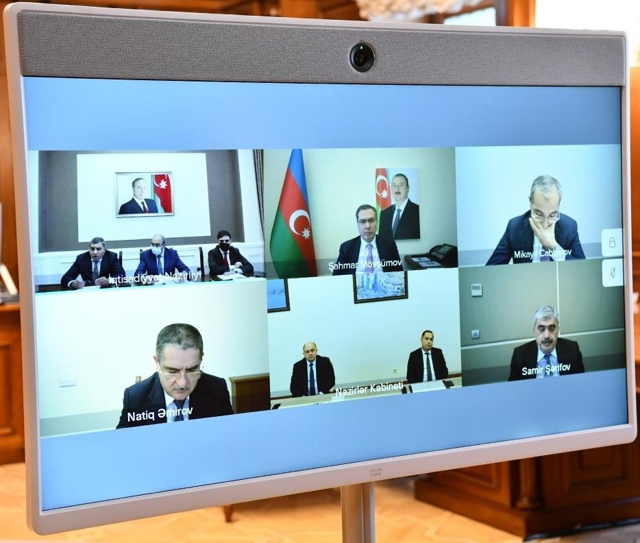 Əli Əsədov iclas keçirdi - FOTO