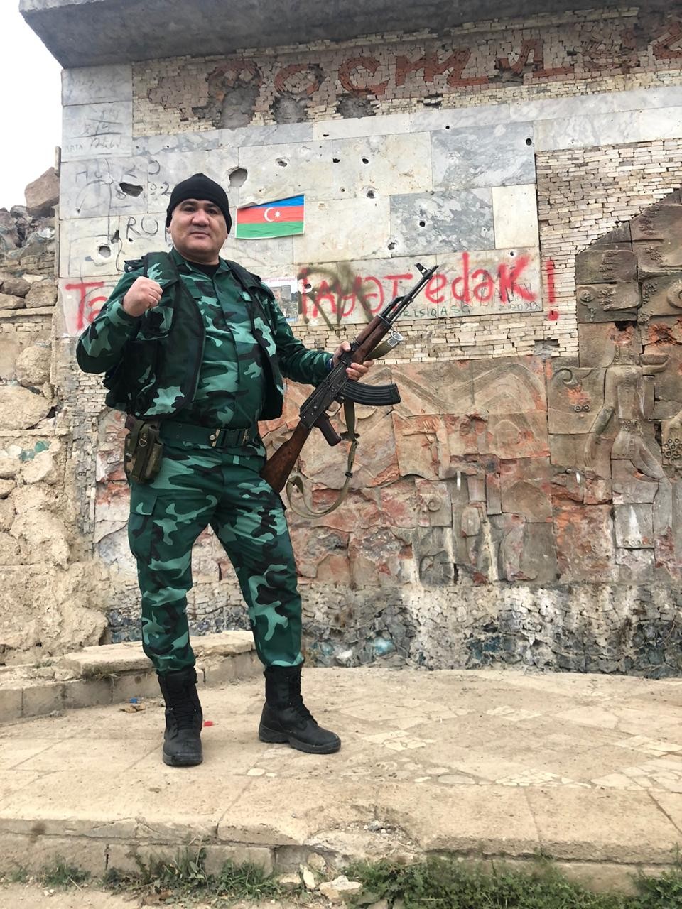 Firdovsi Umudov Vətən Müharibəsi Qəhrəmanı ilə görüşdü - FOTO