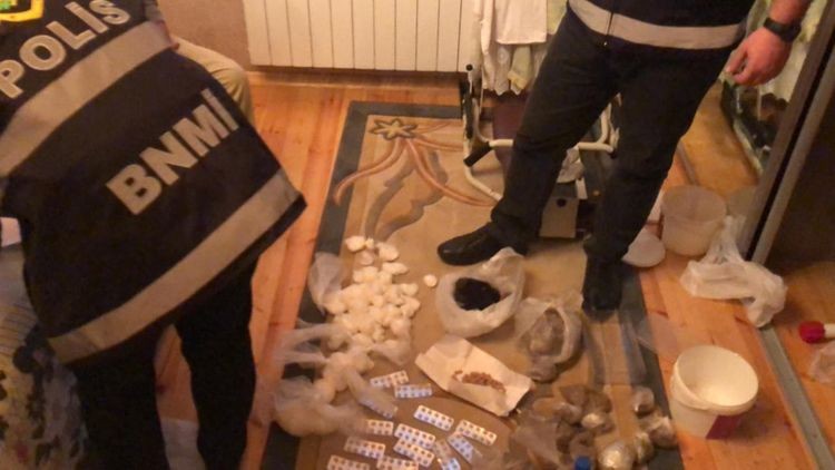 Son 6 gündə 110 kq-a yaxın narkotik dövriyyədən ÇIXARILIB