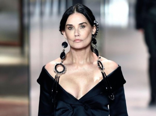 Demi Mur estetik qurbanı oldu - FOTO