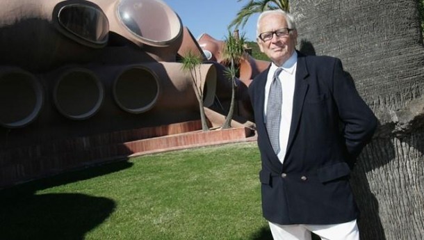 Bu məşhurun sarayı 656 milyona satılır - FOTOLAR