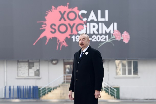 Prezident və xanımı “Ana harayı” abidəsini ziyarət etdi - VİDEO+FOTOLAR (YENİLƏNİB)
