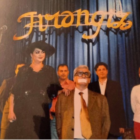 Xalq artisti işsizlikdən gileyləndi - FOTO