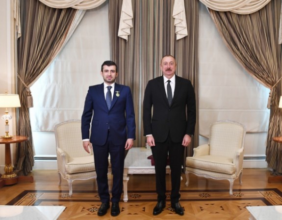 Prezident Selçuk Bayraktarı qəbul etdi - FOTOLAR (YENİLƏNİB)