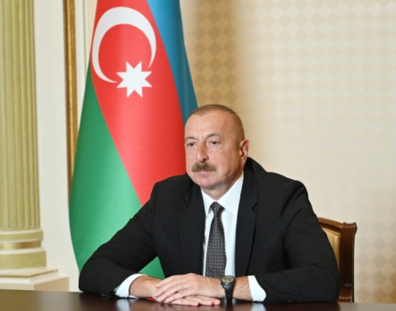 Prezident Zaur Mikayılovu videoformatda qəbul etdi (FOTO-VİDEO)