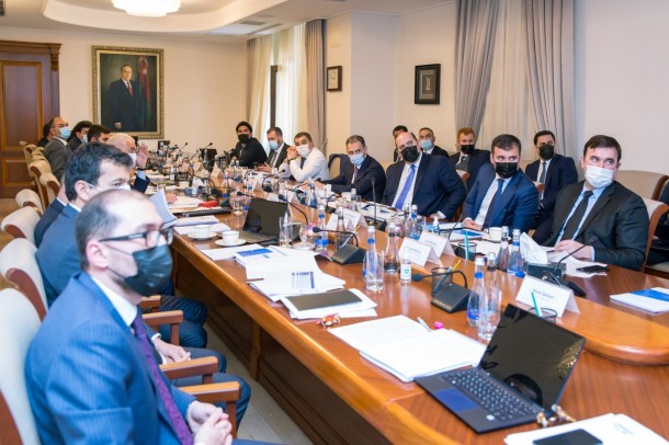 Rəşad Nəbiyev Müşahidə Şurasının sədri kimi ilk iclasını keçirdi - FOTOLAR