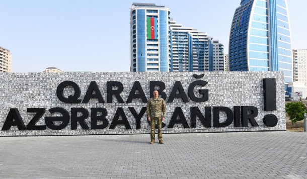 İlham Əliyev Hərbi Qənimətlər Parkının açılışını etdi - YENİLƏNİB-2 (FOTOLAR)