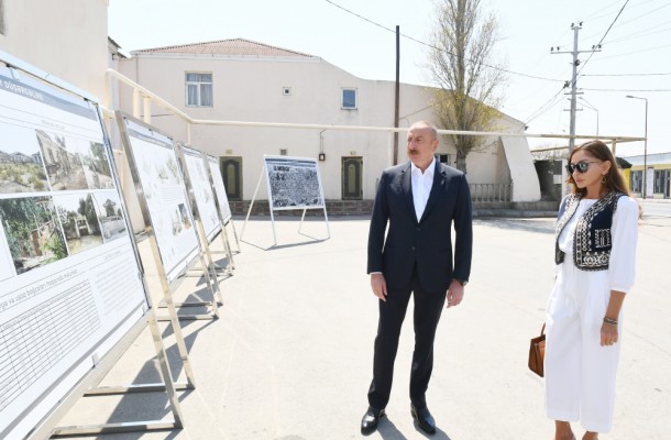 Prezidentlə xanımı təməlqoyma mərasimində - FOTOLAR (YENİLƏNİB-1)
