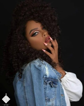 Model geyimlərinə görə həbs edildi - FOTO