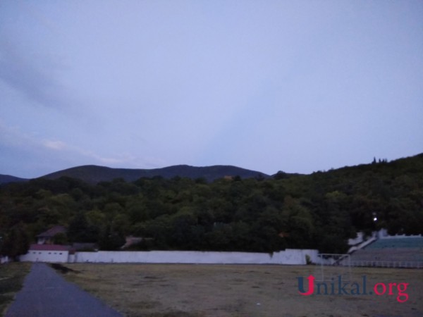 Şəki İcra Hakimiyyətinin balansındakı stadion bərbad hala düşdü - FOTOLAR