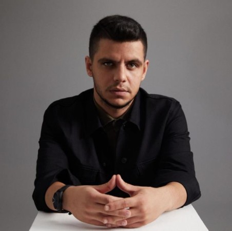 Doğuş həmkarını  məhkəməyə verdi - FOTO